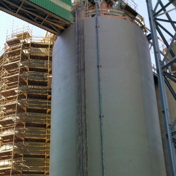 BLENDING & STORAGE SILOS